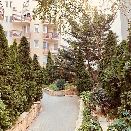 Peony Kaldy Apartman Free Garage Under The House Boedapest Buitenkant foto