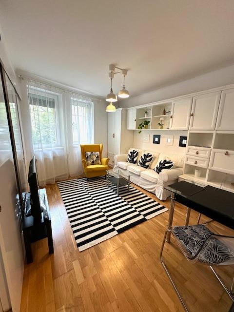 Peony Kaldy Apartman Free Garage Under The House Boedapest Buitenkant foto